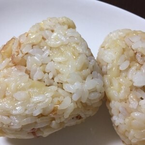 チーズ入り♡おかかおにぎり(о´∀`о)